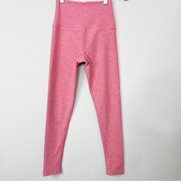 Beyond Yoga Pink Leggings - Picture 1 of 9